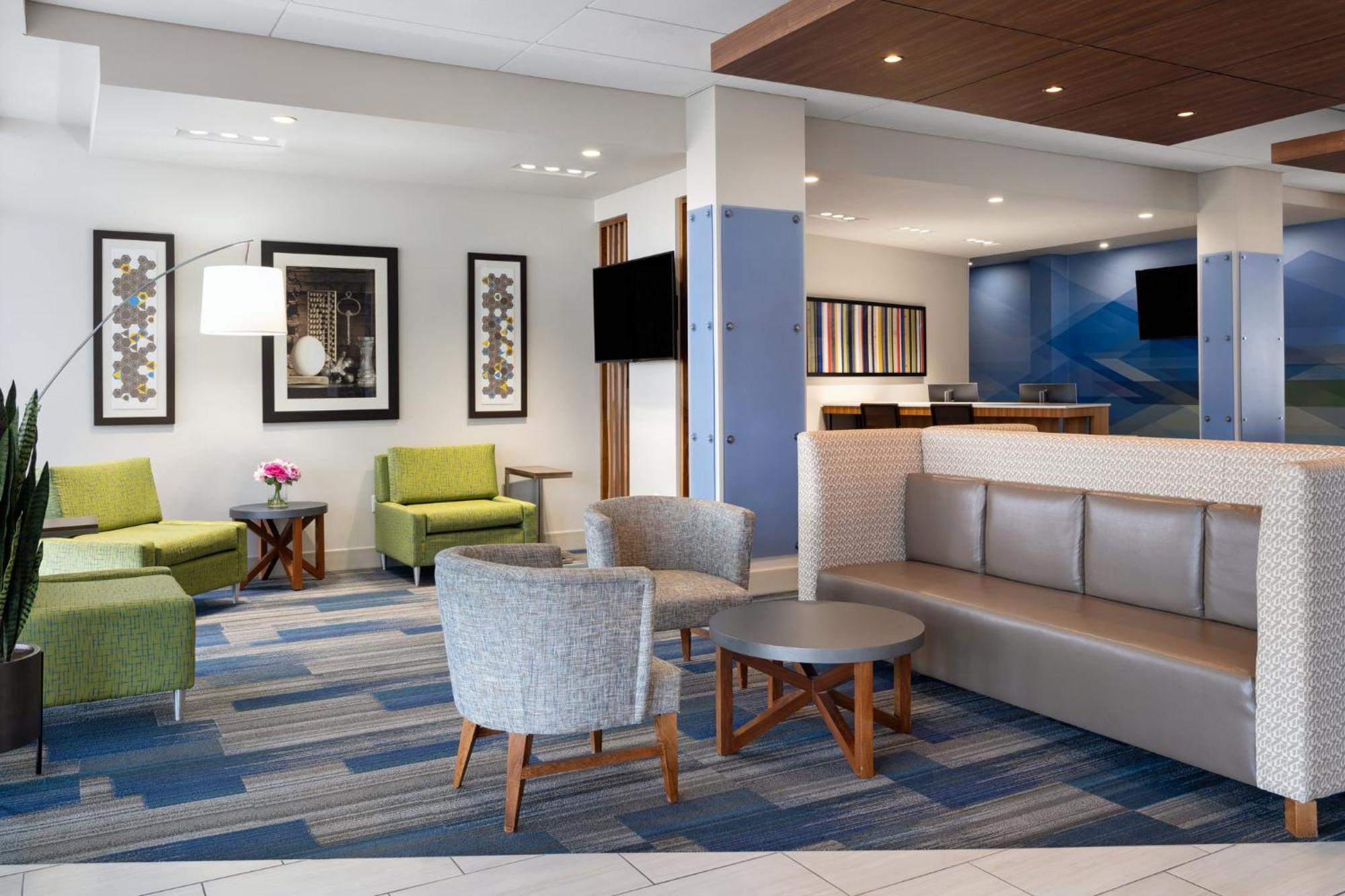 Holiday Inn Express & Suites - Madison West - Middleton By Ihg Dış mekan fotoğraf